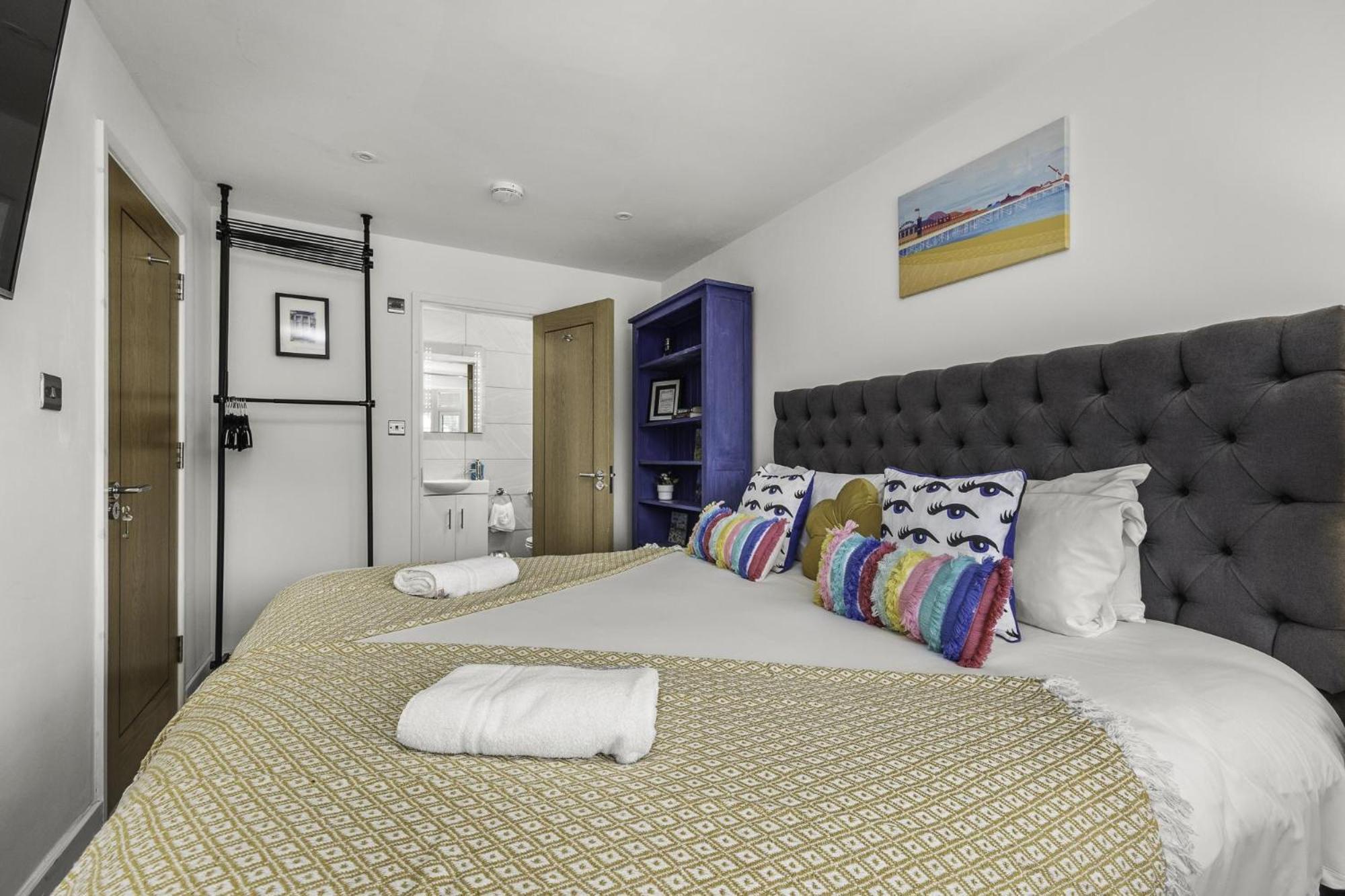 Sunset Townhouse With Free Parking Villa Brighton Kültér fotó